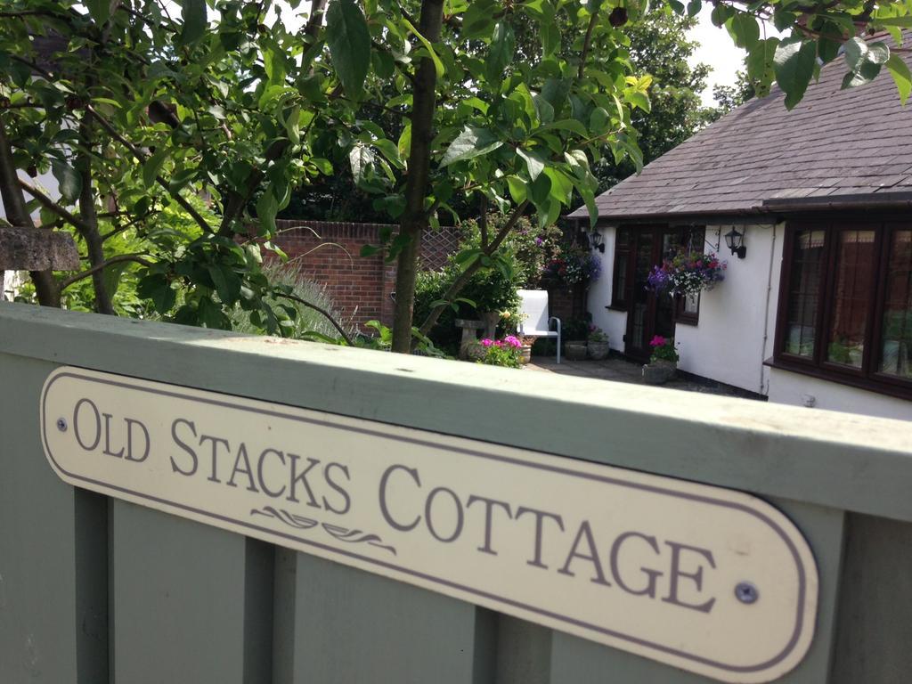 رينغوود Old Stacks Cottage Annexe المظهر الخارجي الصورة